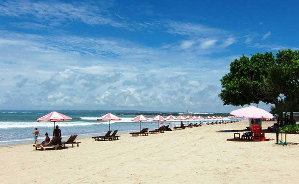 Tour Travel Pantai Kuta Bali Trip